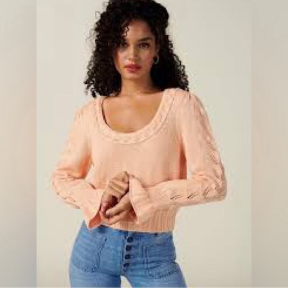 New perfect Rouje Paris Lila Sweater Cropped Bell Sleeve Knit Scoop Neck - Picture 2 of 11